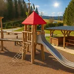 Dein Platz Am See-kamin, Wald & Garten *